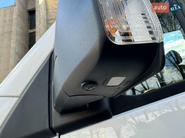 Белый Мерседес Sprinter, объемом двигателя 2.99 л и пробегом 200 тыс. км за 45500 $, фото 15 на Automoto.ua