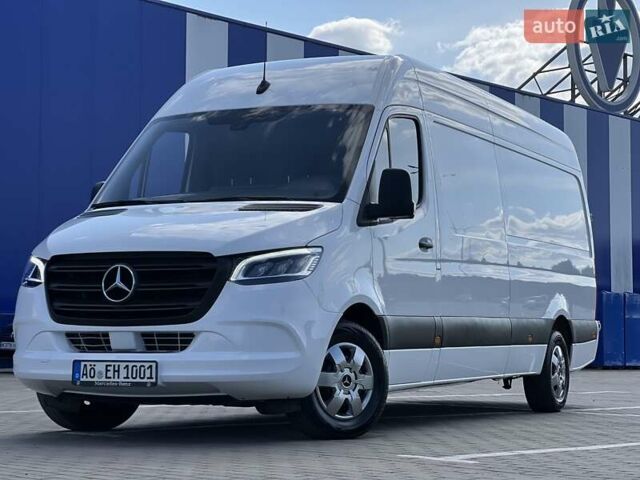 Белый Мерседес Sprinter, объемом двигателя 2 л и пробегом 191 тыс. км за 24850 $, фото 1 на Automoto.ua