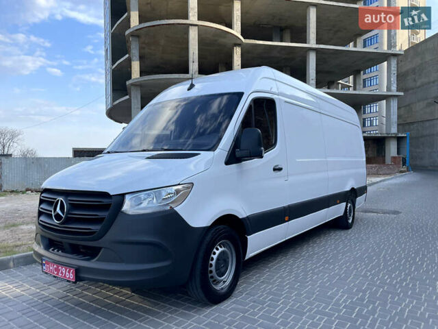 Белый Мерседес Sprinter, объемом двигателя 2.2 л и пробегом 298 тыс. км за 25600 $, фото 8 на Automoto.ua