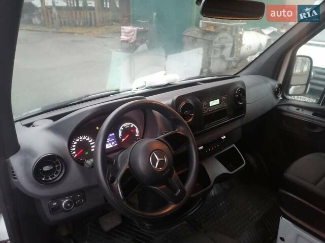 Белый Мерседес Sprinter, объемом двигателя 0 л и пробегом 25 тыс. км за 19900 $, фото 5 на Automoto.ua