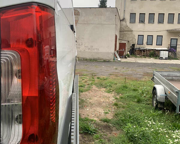 Білий Мерседес Sprinter, об'ємом двигуна 2 л та пробігом 83 тис. км за 22000 $, фото 8 на Automoto.ua