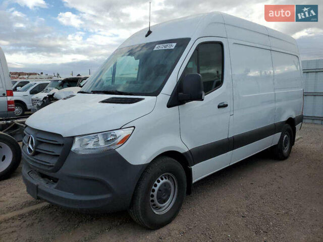 Белый Мерседес Sprinter, объемом двигателя 0 л и пробегом 2 тыс. км за 21000 $, фото 19 на Automoto.ua