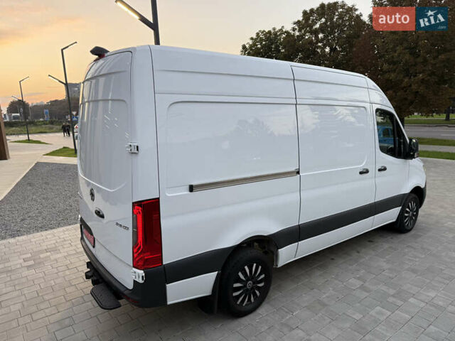 Белый Мерседес Sprinter, объемом двигателя 3 л и пробегом 87 тыс. км за 35555 $, фото 17 на Automoto.ua