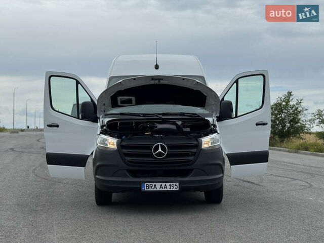 Белый Мерседес Sprinter, объемом двигателя 2.2 л и пробегом 220 тыс. км за 25900 $, фото 52 на Automoto.ua