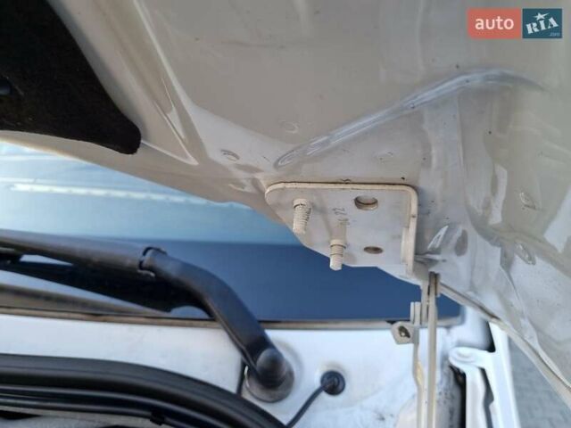 Білий Мерседес Sprinter, об'ємом двигуна 2 л та пробігом 292 тис. км за 38500 $, фото 46 на Automoto.ua