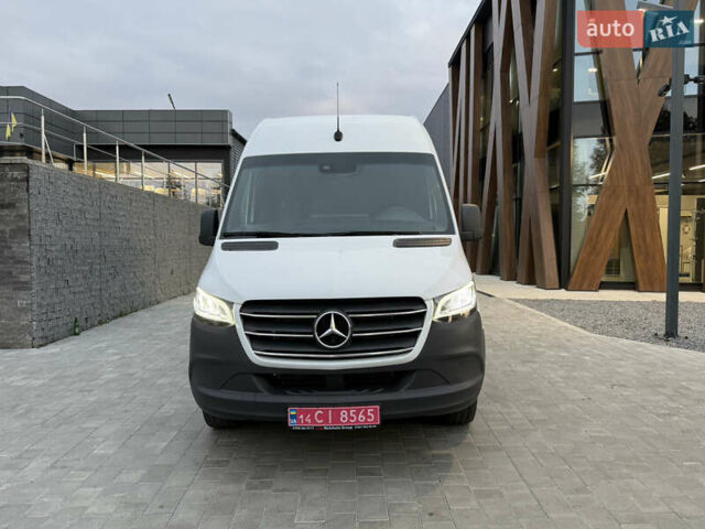 Белый Мерседес Sprinter, объемом двигателя 3 л и пробегом 87 тыс. км за 35555 $, фото 21 на Automoto.ua