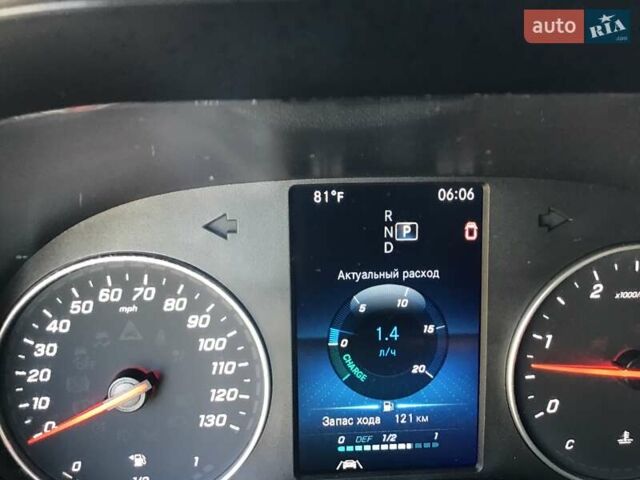 Білий Мерседес Sprinter, об'ємом двигуна 2.99 л та пробігом 380 тис. км за 52954 $, фото 25 на Automoto.ua