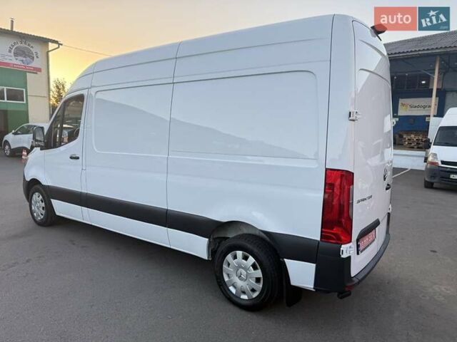 Белый Мерседес Sprinter, объемом двигателя 2 л и пробегом 282 тыс. км за 28700 $, фото 8 на Automoto.ua