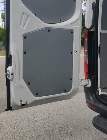 Білий Мерседес Sprinter, об'ємом двигуна 3 л та пробігом 413 тис. км за 33333 $, фото 21 на Automoto.ua
