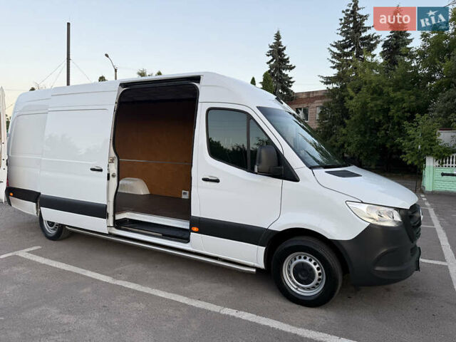 Білий Мерседес Sprinter, об'ємом двигуна 0 л та пробігом 199 тис. км за 23700 $, фото 42 на Automoto.ua
