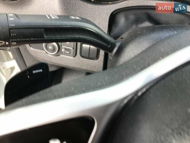 Білий Мерседес Sprinter, об'ємом двигуна 2.99 л та пробігом 380 тис. км за 52954 $, фото 39 на Automoto.ua