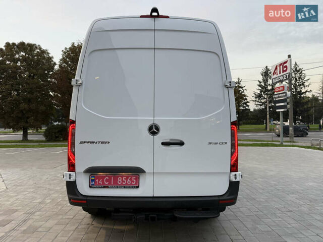 Белый Мерседес Sprinter, объемом двигателя 3 л и пробегом 87 тыс. км за 35555 $, фото 12 на Automoto.ua