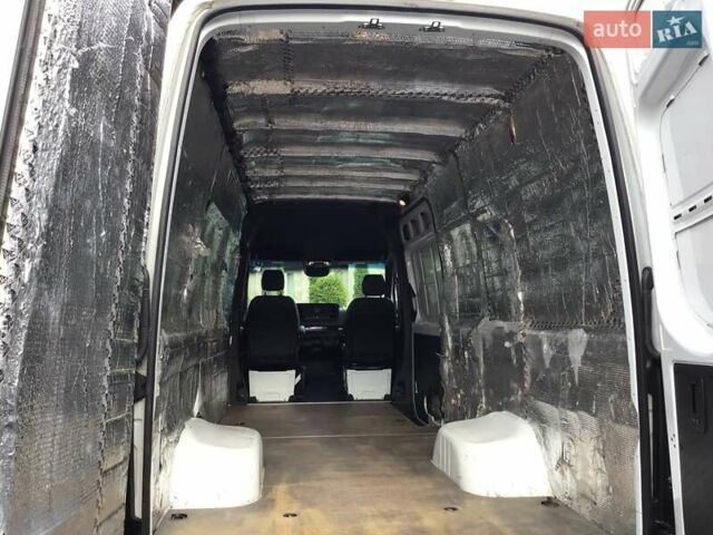 Білий Мерседес Sprinter, об'ємом двигуна 2.99 л та пробігом 380 тис. км за 52954 $, фото 49 на Automoto.ua