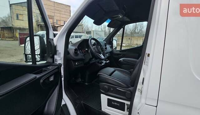 Белый Мерседес Sprinter, объемом двигателя 2.99 л и пробегом 22 тыс. км за 40500 $, фото 18 на Automoto.ua