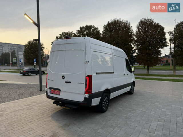 Белый Мерседес Sprinter, объемом двигателя 3 л и пробегом 87 тыс. км за 35555 $, фото 29 на Automoto.ua
