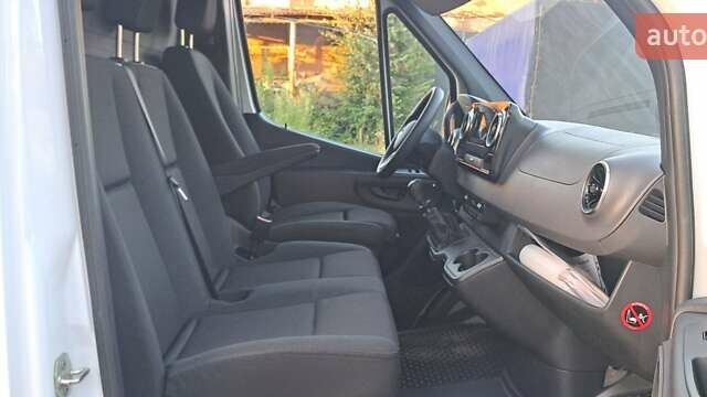 Белый Мерседес Sprinter, объемом двигателя 2 л и пробегом 241 тыс. км за 36500 $, фото 58 на Automoto.ua