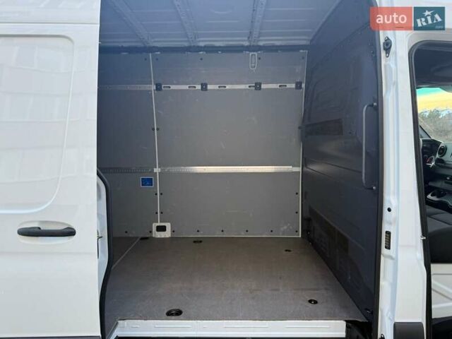 Белый Мерседес Sprinter, объемом двигателя 1.95 л и пробегом 207 тыс. км за 31900 $, фото 26 на Automoto.ua