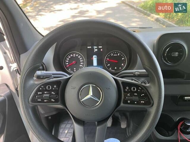 Белый Мерседес Sprinter, объемом двигателя 2.14 л и пробегом 90 тыс. км за 29900 $, фото 5 на Automoto.ua
