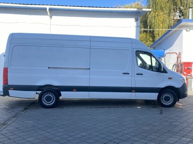 Мерседес Sprinter 2022 в Черновцах на Automoto.ua Белый Мерседес Sprinter, объемом двигателя 2 л и пробегом 63 тыс. км за 32689 $, фото 1 на Automoto.ua