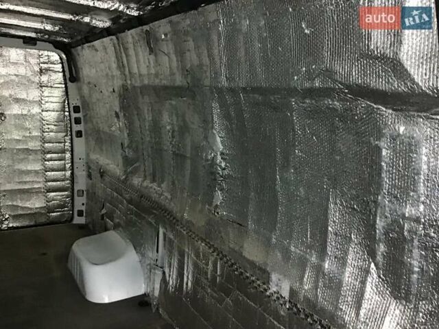 Білий Мерседес Sprinter, об'ємом двигуна 2.99 л та пробігом 380 тис. км за 52954 $, фото 32 на Automoto.ua