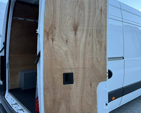 Белый Мерседес Sprinter, объемом двигателя 0 л и пробегом 136 тыс. км за 29999 $, фото 42 на Automoto.ua