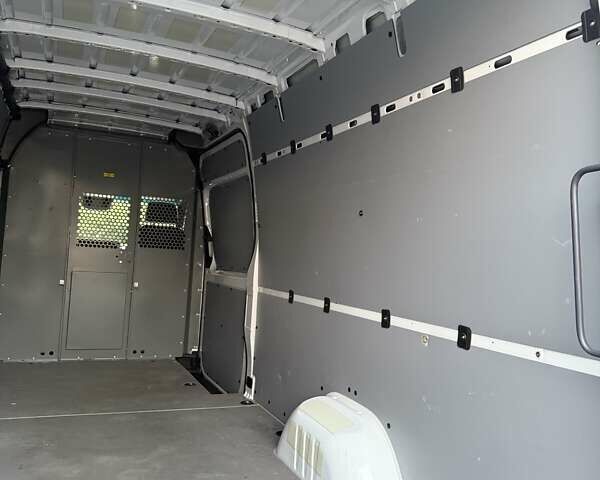 Білий Мерседес Sprinter, об'ємом двигуна 2.99 л та пробігом 120 тис. км за 43800 $, фото 23 на Automoto.ua