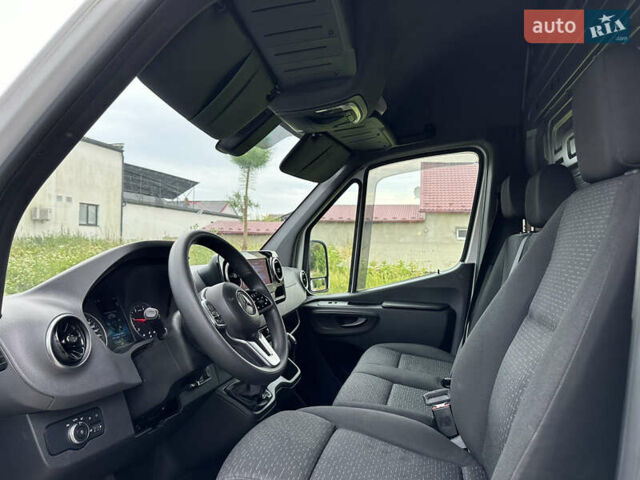 Білий Мерседес Sprinter, об'ємом двигуна 2.99 л та пробігом 400 тис. км за 36999 $, фото 9 на Automoto.ua