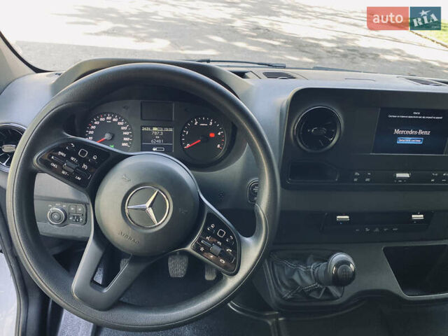 Белый Мерседес Sprinter, объемом двигателя 0 л и пробегом 62 тыс. км за 33600 $, фото 8 на Automoto.ua