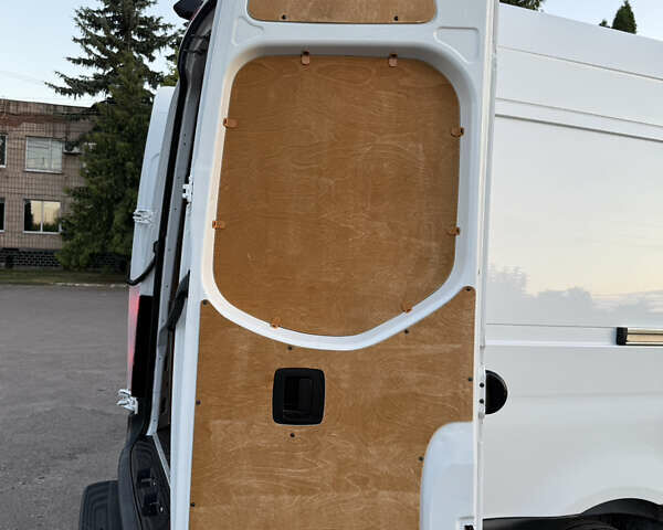 Білий Мерседес Sprinter, об'ємом двигуна 0 л та пробігом 199 тис. км за 23700 $, фото 41 на Automoto.ua