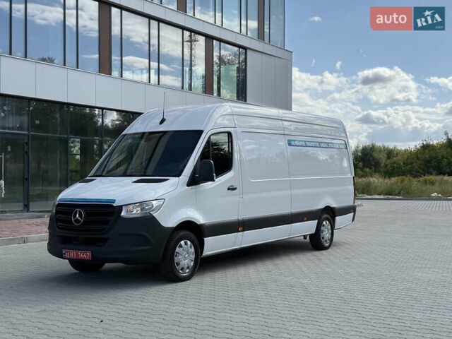 Білий Мерседес Sprinter, об'ємом двигуна 2.2 л та пробігом 195 тис. км за 25900 $, фото 2 на Automoto.ua