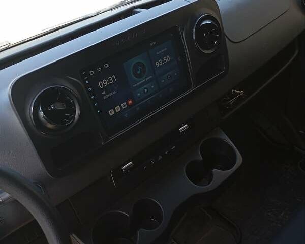 Білий Мерседес Sprinter, об'ємом двигуна 2.99 л та пробігом 170 тис. км за 44000 $, фото 1 на Automoto.ua