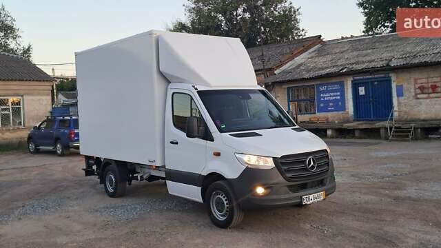 Белый Мерседес Sprinter, объемом двигателя 2 л и пробегом 241 тыс. км за 36500 $, фото 1 на Automoto.ua
