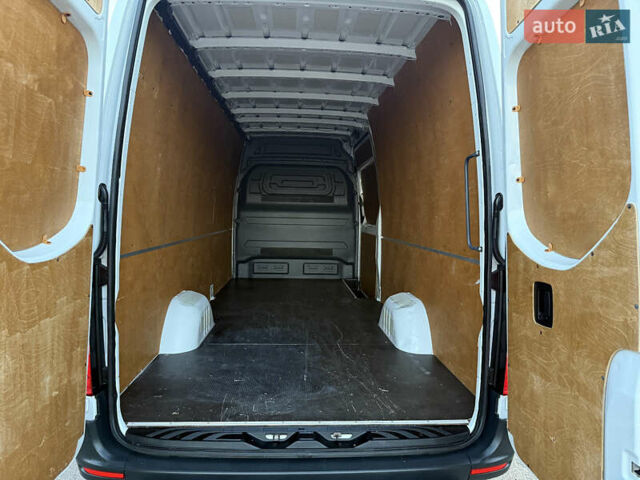 Білий Мерседес Sprinter, об'ємом двигуна 0 л та пробігом 199 тис. км за 23700 $, фото 35 на Automoto.ua