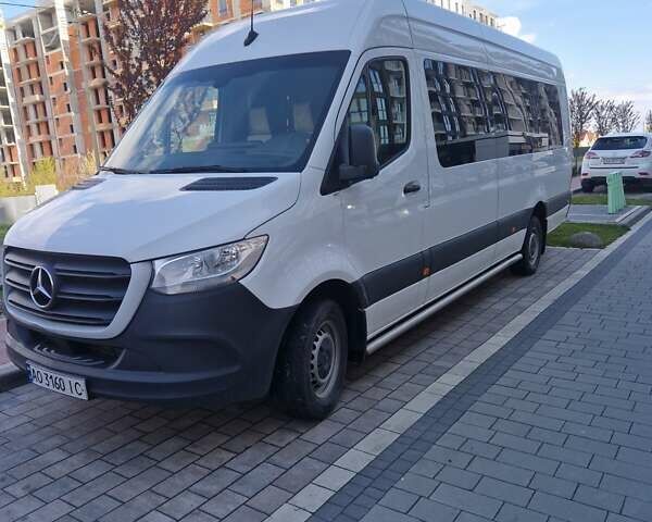 Белый Мерседес Sprinter, объемом двигателя 1.95 л и пробегом 316 тыс. км за 39400 $, фото 13 на Automoto.ua