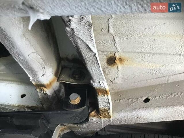Білий Мерседес Sprinter, об'ємом двигуна 2.99 л та пробігом 380 тис. км за 52954 $, фото 80 на Automoto.ua