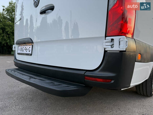 Білий Мерседес Sprinter, об'ємом двигуна 0 л та пробігом 199 тис. км за 23700 $, фото 21 на Automoto.ua