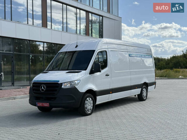 Білий Мерседес Sprinter, об'ємом двигуна 2.2 л та пробігом 195 тис. км за 25900 $, фото 1 на Automoto.ua