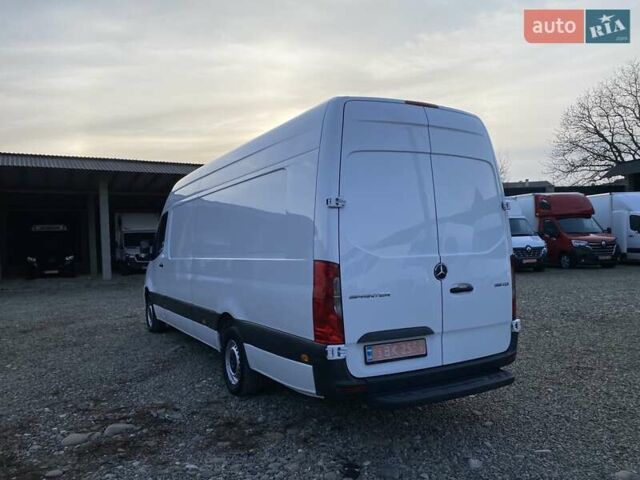 Белый Мерседес Sprinter, объемом двигателя 2.2 л и пробегом 160 тыс. км за 25999 $, фото 15 на Automoto.ua