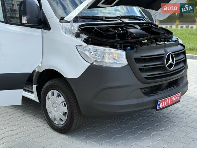 Білий Мерседес Sprinter, об'ємом двигуна 2.2 л та пробігом 195 тис. км за 25900 $, фото 40 на Automoto.ua