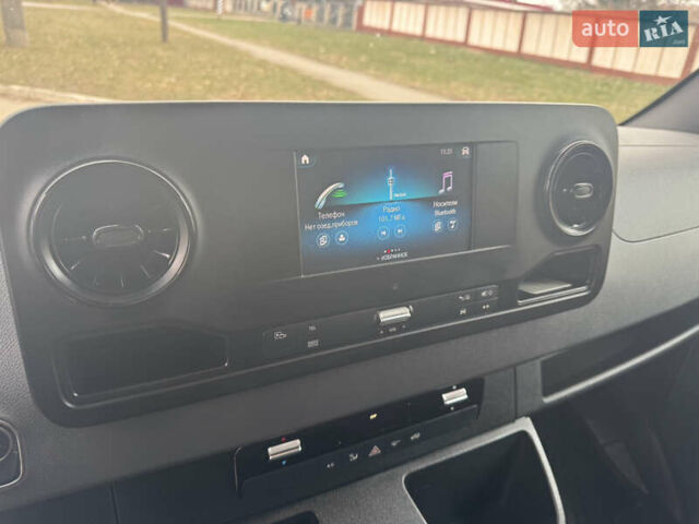 Белый Мерседес Sprinter, объемом двигателя 1.95 л и пробегом 191 тыс. км за 29000 $, фото 31 на Automoto.ua