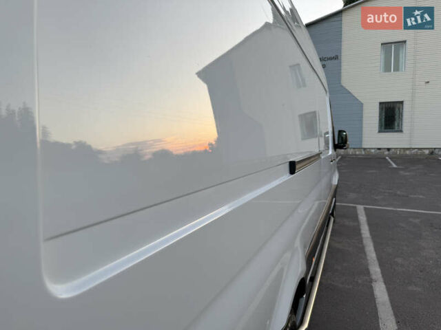 Білий Мерседес Sprinter, об'ємом двигуна 0 л та пробігом 199 тис. км за 23700 $, фото 28 на Automoto.ua