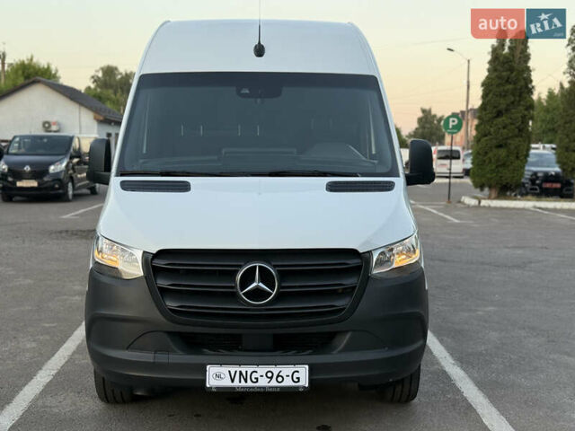 Білий Мерседес Sprinter, об'ємом двигуна 0 л та пробігом 199 тис. км за 23700 $, фото 2 на Automoto.ua
