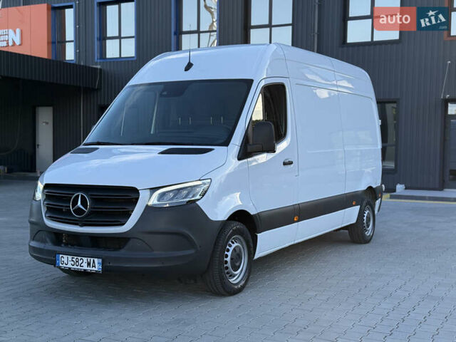 Белый Мерседес Sprinter, объемом двигателя 0 л и пробегом 136 тыс. км за 29999 $, фото 4 на Automoto.ua