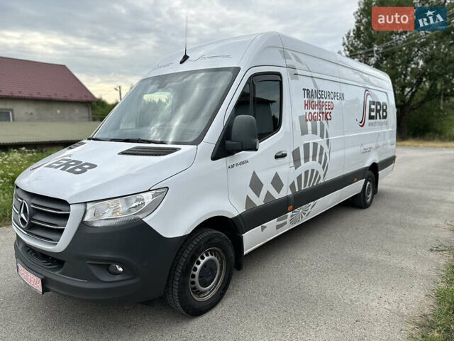 Білий Мерседес Sprinter, об'ємом двигуна 2.99 л та пробігом 400 тис. км за 36999 $, фото 3 на Automoto.ua