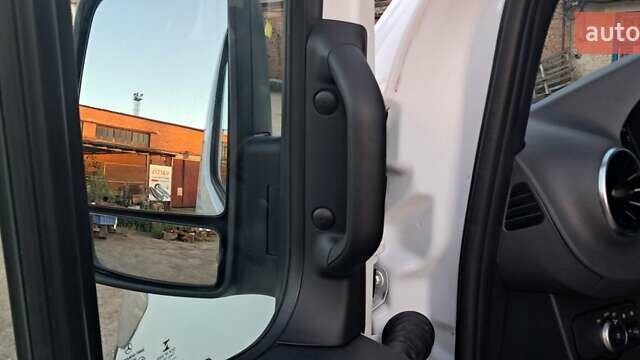 Белый Мерседес Sprinter, объемом двигателя 2 л и пробегом 241 тыс. км за 36500 $, фото 53 на Automoto.ua