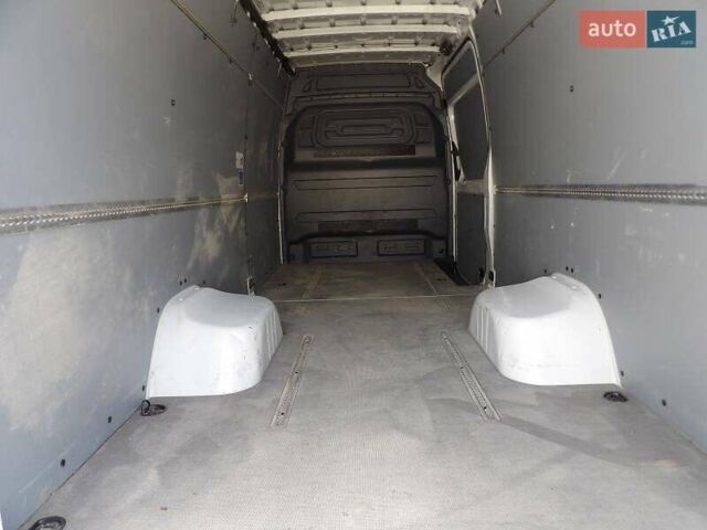 Белый Мерседес Sprinter, объемом двигателя 2.99 л и пробегом 137 тыс. км за 31900 $, фото 2 на Automoto.ua