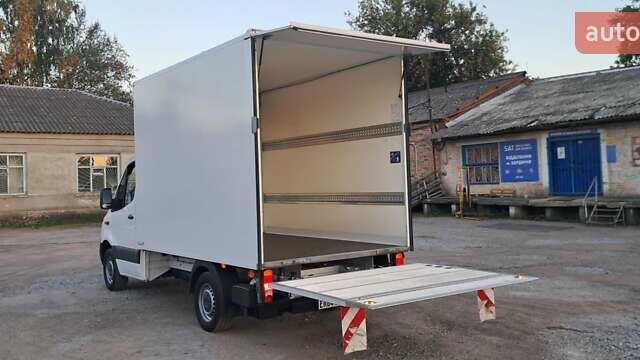 Белый Мерседес Sprinter, объемом двигателя 2 л и пробегом 241 тыс. км за 36500 $, фото 21 на Automoto.ua