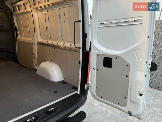 Белый Мерседес Sprinter, объемом двигателя 3 л и пробегом 87 тыс. км за 35555 $, фото 37 на Automoto.ua