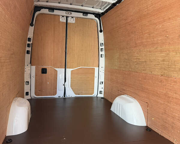 Білий Мерседес Sprinter, об'ємом двигуна 2.2 л та пробігом 195 тис. км за 25900 $, фото 33 на Automoto.ua