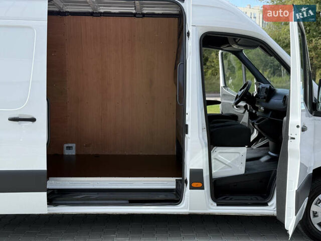 Білий Мерседес Sprinter, об'ємом двигуна 2.2 л та пробігом 195 тис. км за 25900 $, фото 30 на Automoto.ua